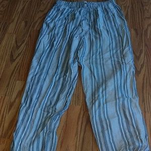 Super cute flowy pants